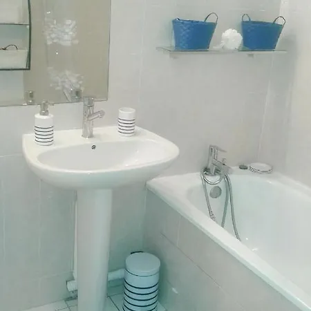 Le Grand Large Studio/cabine Sur Crique Apartment *