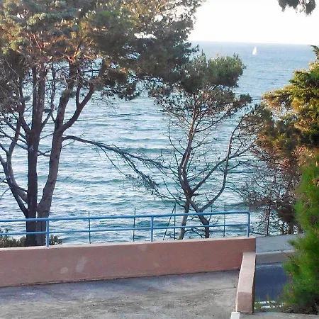 Le Grand Large Studio/cabine Sur Crique Apartment Collioure