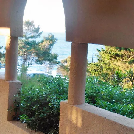 Le Grand Large Studio/cabine Sur Crique Apartment Collioure